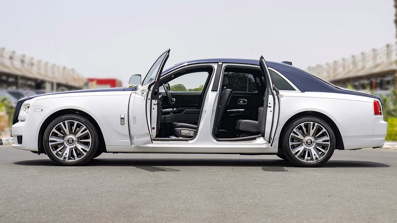 2020 ROLLS ROYCE GHOST 6.6L PETROL 5-SEATER WITH STARLIGHT ROOF63222808016514112