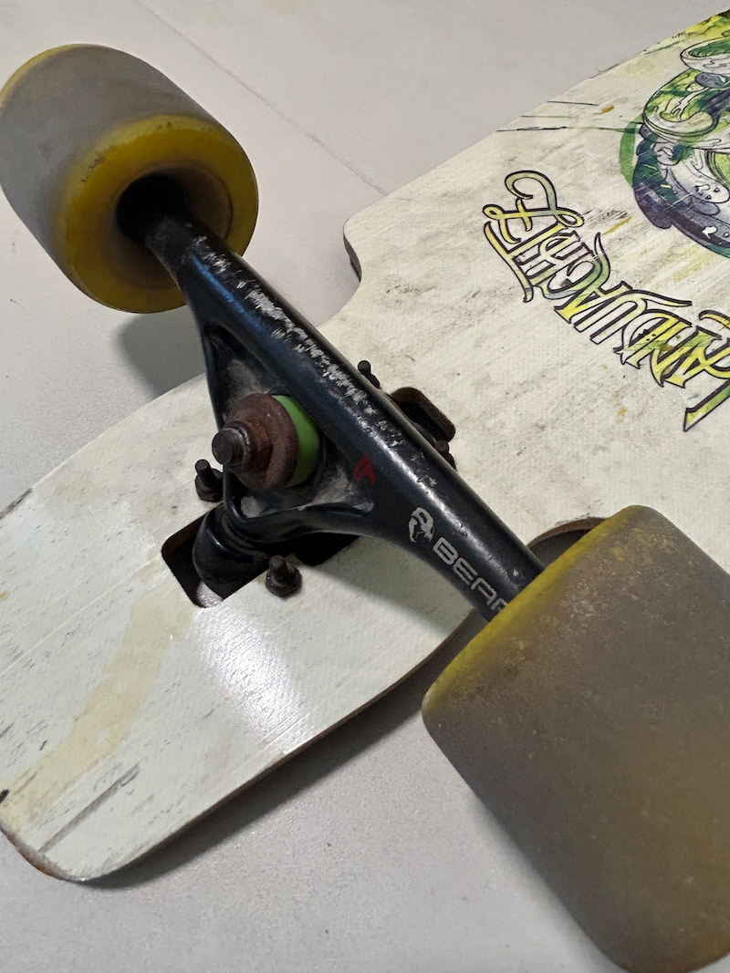 landyachtz beginner longboard