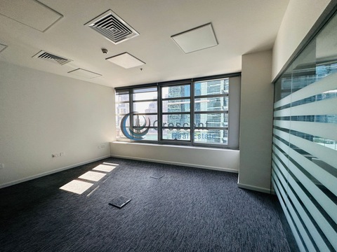 Spacious Office | Vacant | Canal View