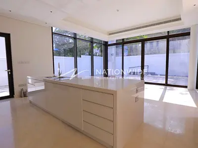 Single-row| Best Layout| Rented| Community Views