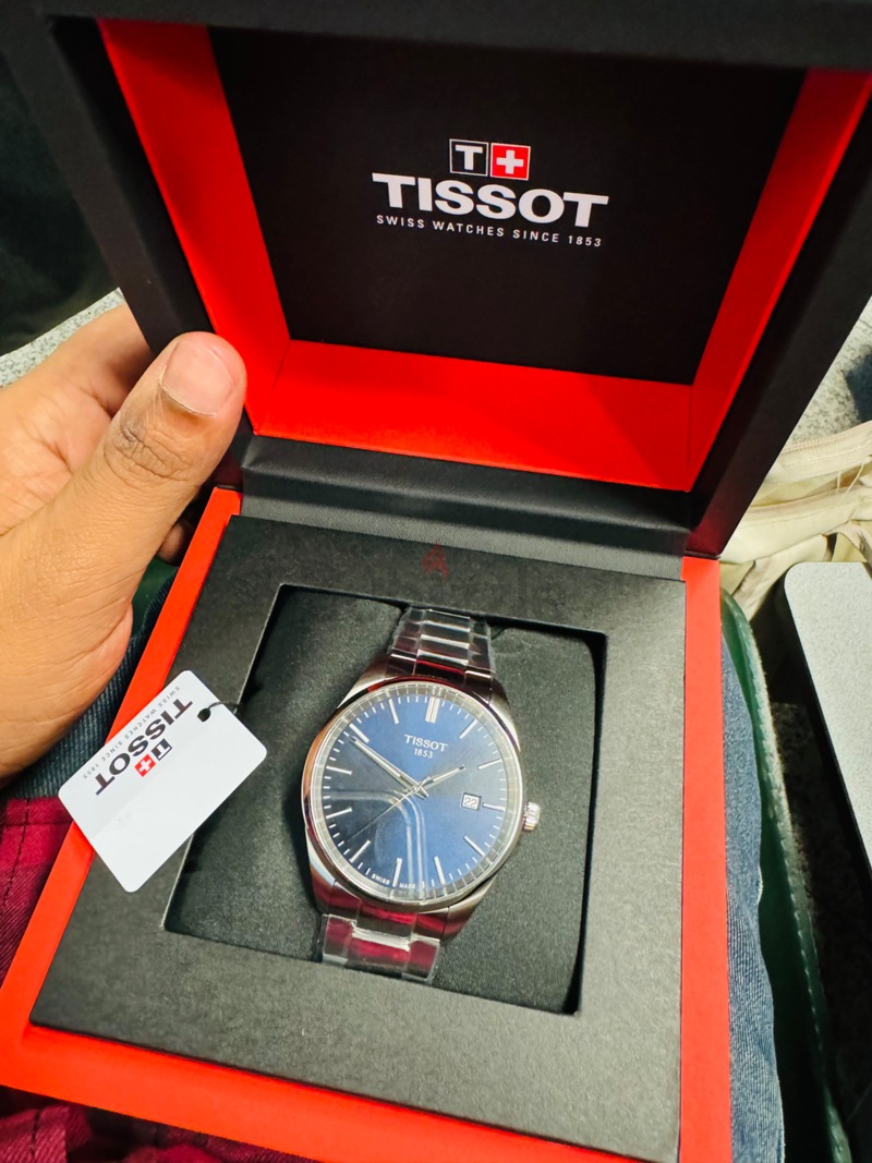 Tissot Watch gentleman for sale 2 Year Warranty 2 months used