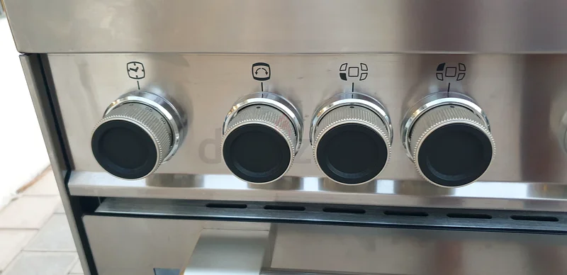 طقم طهي غاز تيكنو جاز فائق 5 موقد N3X96G5VC فضي/أسود التوصيل المجاني + الضمان62931671461891113