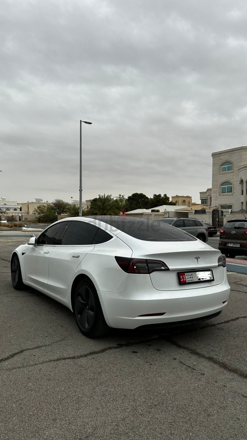 *BEST PRICE* GCC Tesla model 3 standard range +