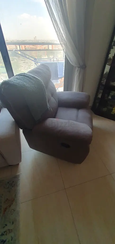 Recliner sofa