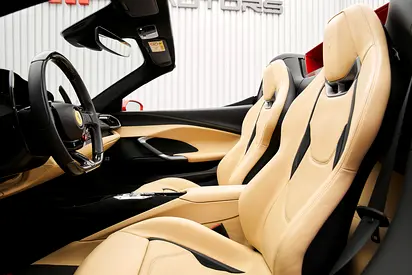 2023 Ferrari 296 GTS 照片 11