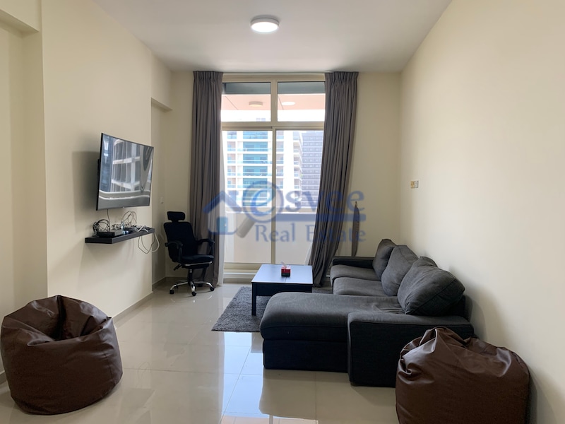 Amazing  Golf View One Bed Room Apartment Available for Sale in Dubai Sports City.
