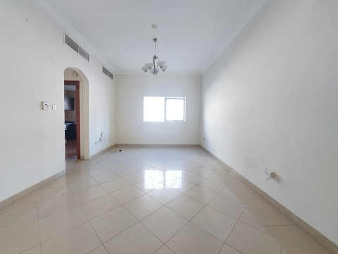 Carifoure Market Back Side 1 Bhk Apartment Available Rent 40k With One Monthfree