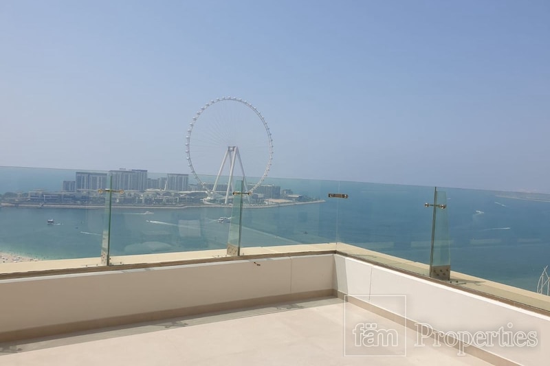 Uorade | Dubai Eye Sea View | Huge Terrace