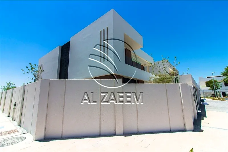 Villa/House Price Drop! Big Plot Corner Villa Top Quality Furnitures