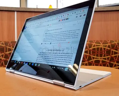 Pixelbook Core i5_RAM 8GB_SSD 128 GB_TouchScreen_Chromebook_Backlite KB+Origional Pixelbook Charger