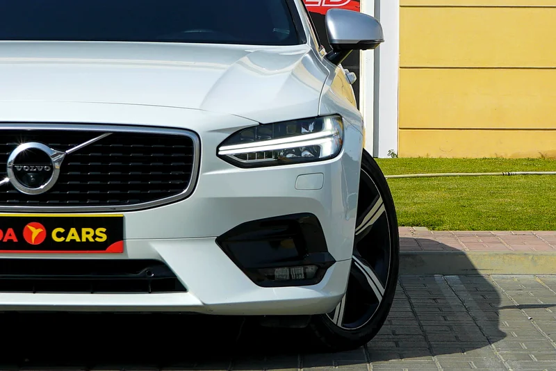 AED 1,360 monthly | Warranty | Flexible D.P. | Volvo S90 R Design 2019 GCC63221300339075112