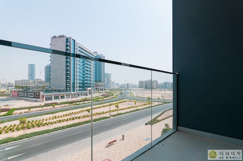 Spectacular View - Ready Move In - Dewa Building