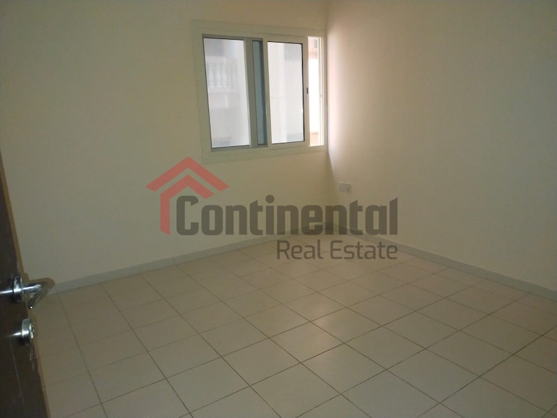 specious 2 Bedroom for Rent in Sharjah