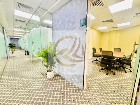 Fully Equipped Office Space For Efficient Workflow And Productivity In Bur Dubai