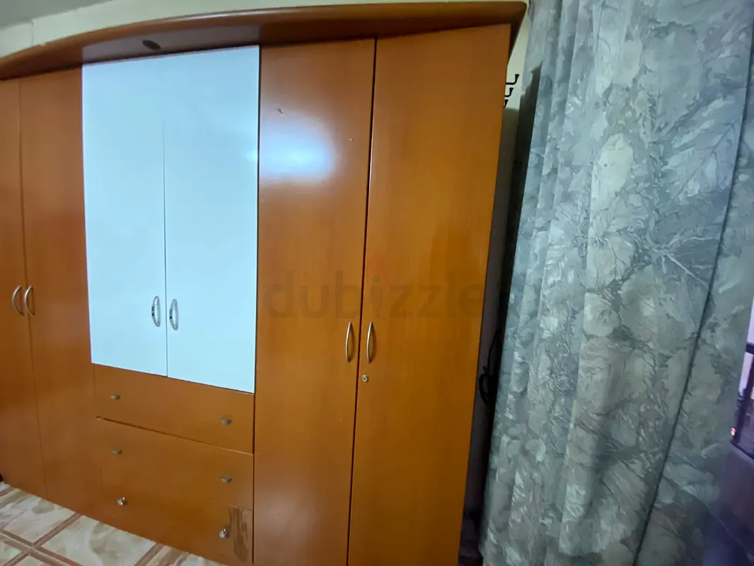 Apartment/Flat for Rent Furnished Room for rent in Bur Dubai for Male