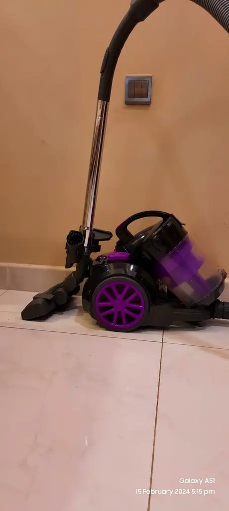 Vacuum cleaner