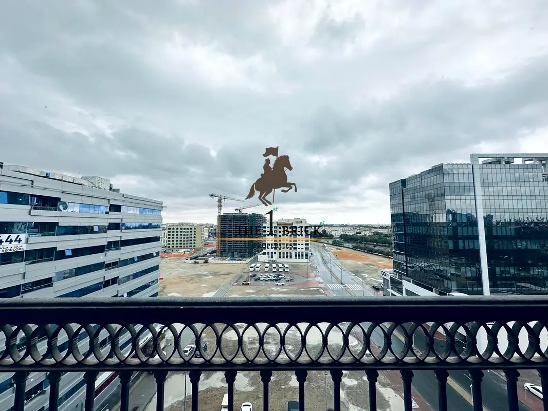 Apartment/Flat Spacious 1 BHK in Rawdhat with parking and balcony