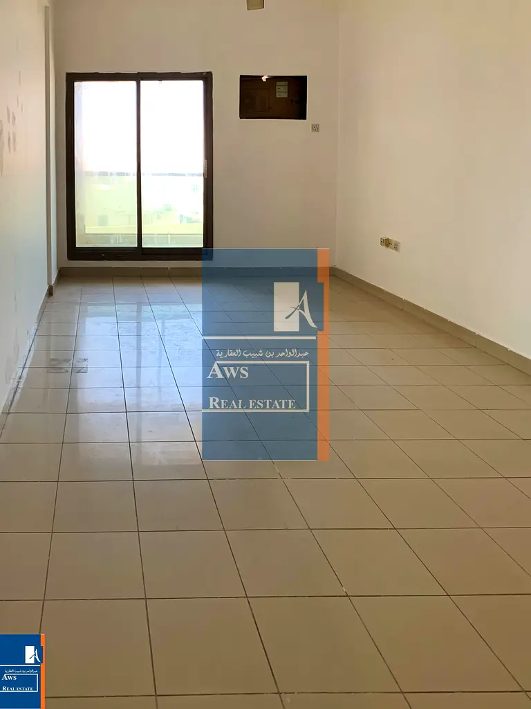 Apartment/Flat Direct from Landlord Wellmaintained Studio Apartment