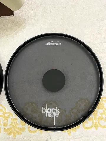 Rtom “Black hole” practice pad set