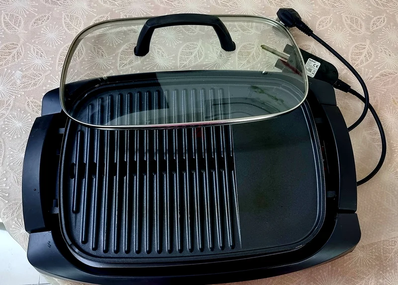tefal plancha electric smokeless grill with lid, hardly used 1 or 2