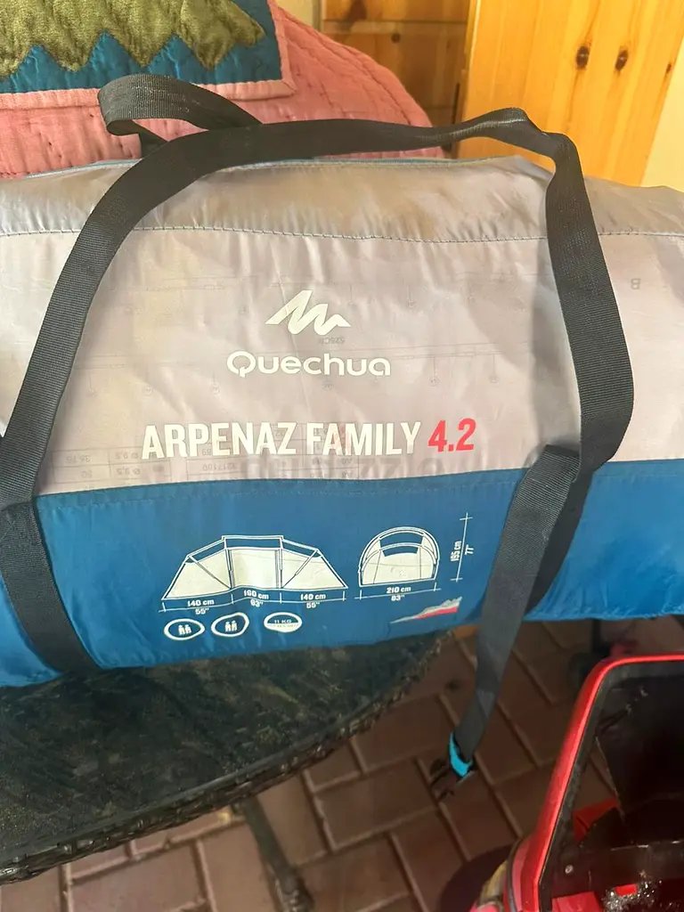 Family tent from decathlon