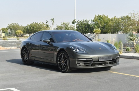 P203947 - 7PP103925E - Copertura motore per Porsche Panamera / 970 / 2015 /  Panamera 2 s hybrid 416 cv / Cambio auto