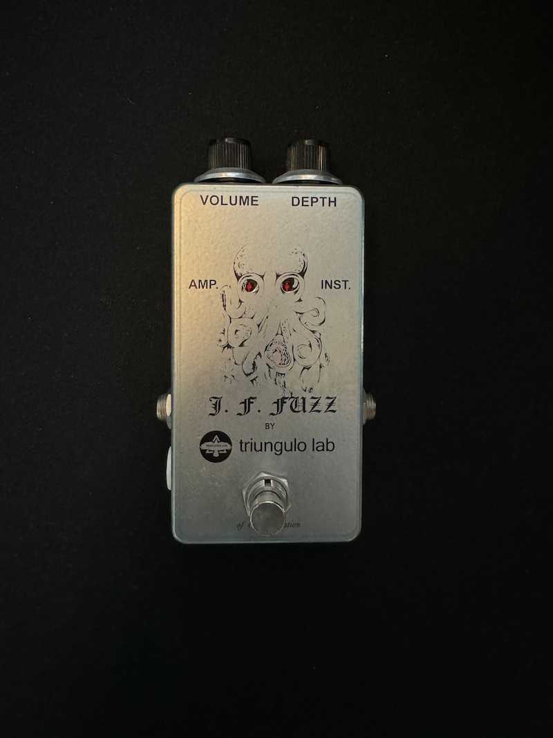 Triungulo Lab JF Fuzz guitar pedal | dubizzle