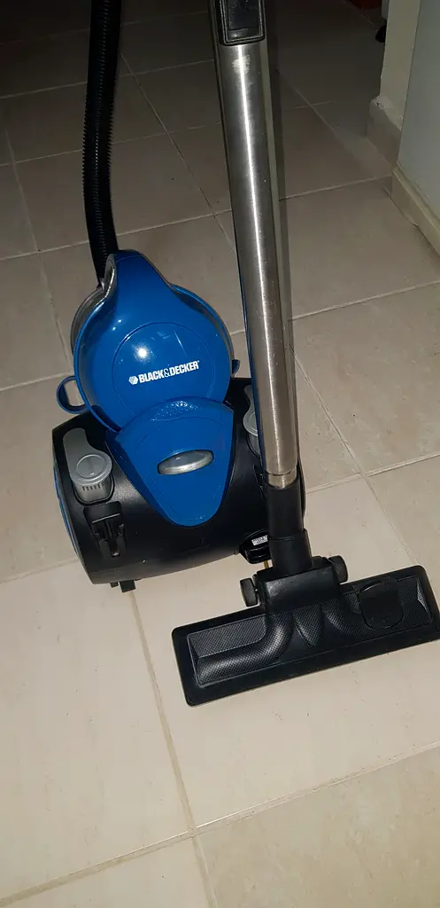 Black and Decker vacuum cleaner