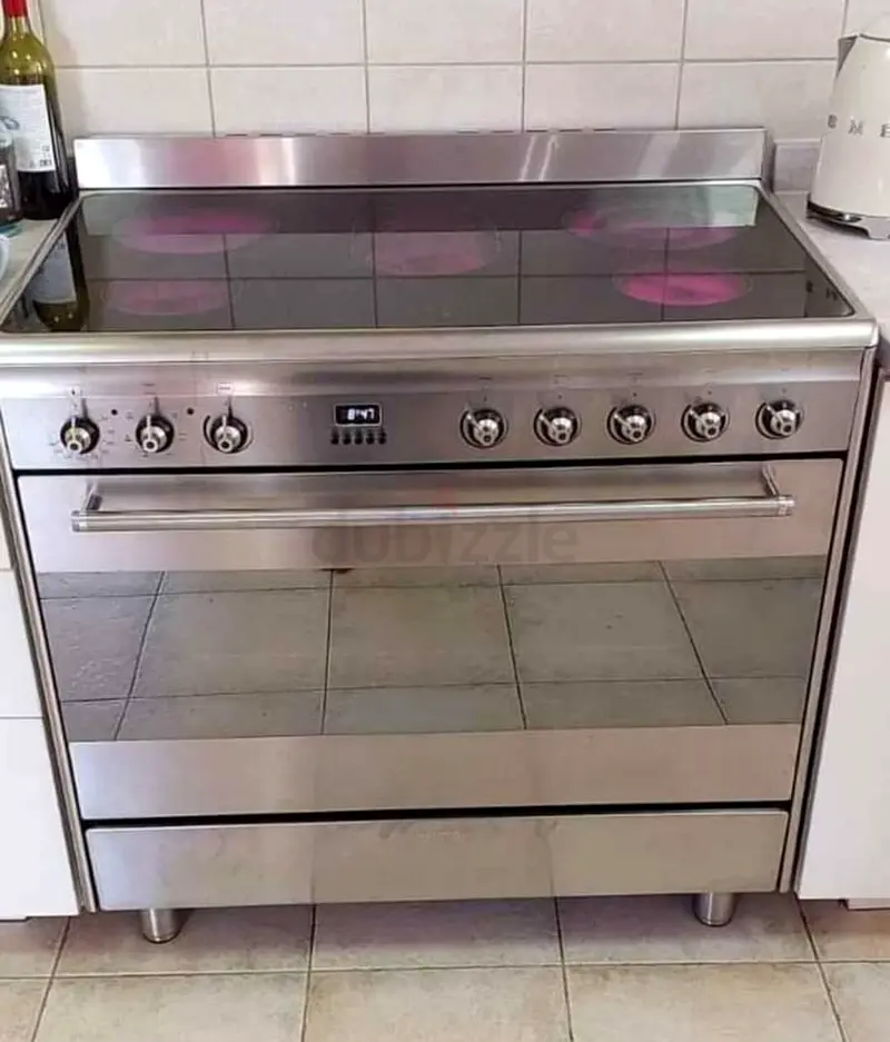 Smeg 5cerimic electric cooker 90cm