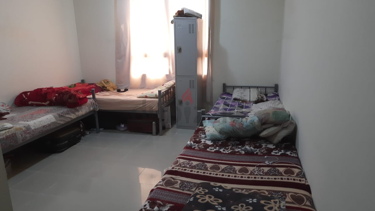 Rooms For Rent In Al Khail Gate Shared Rooms Rental Dubizzle   895192b55a3b41a3a1043ca50719c1d6  