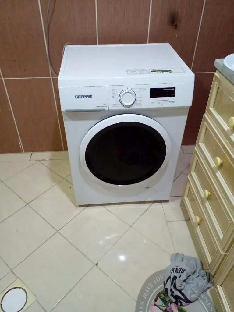 Geepas Front Door modern Washing Machine