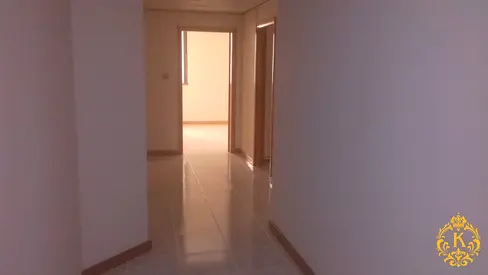 Spacious 3bhk With 2washroom In Tourist Club Area 49999 Near Dana Hotel Family Sharing Allowed