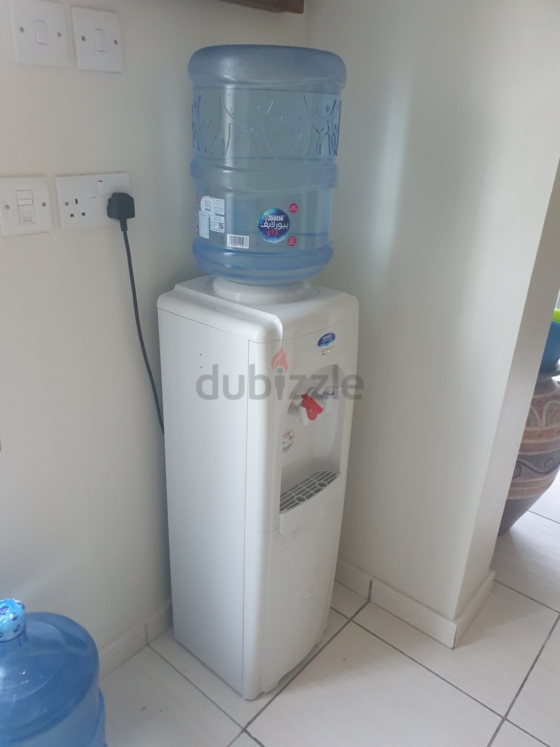 Water dispenser 2024 second hand