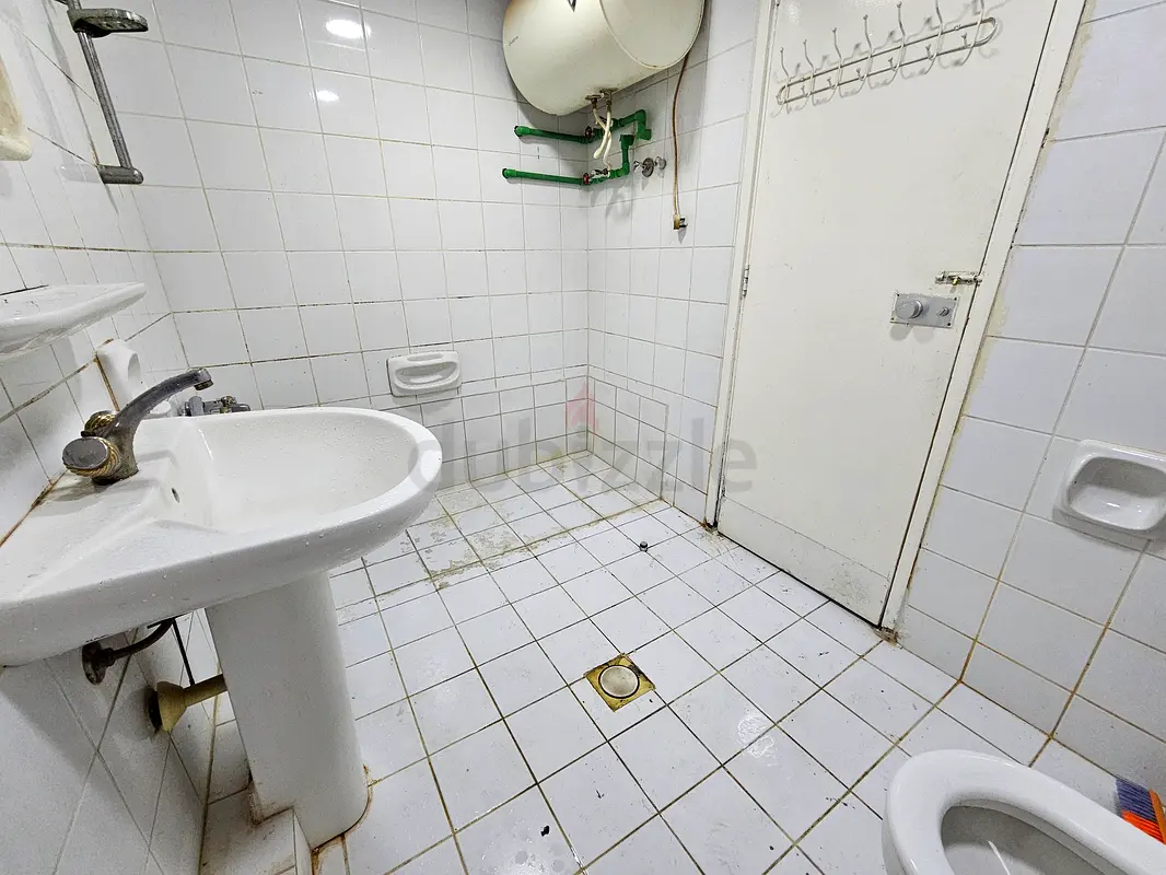 Apartment/Flat for Rent Partition Baniyas Metro All Cities