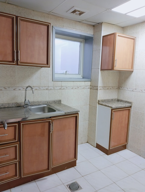 Easy Access To Metro Specious Apartment For Family With Amenities