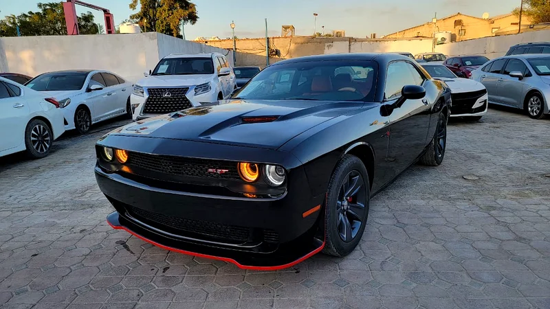 DODGE CHALLENGER SXT 202063223816589570112