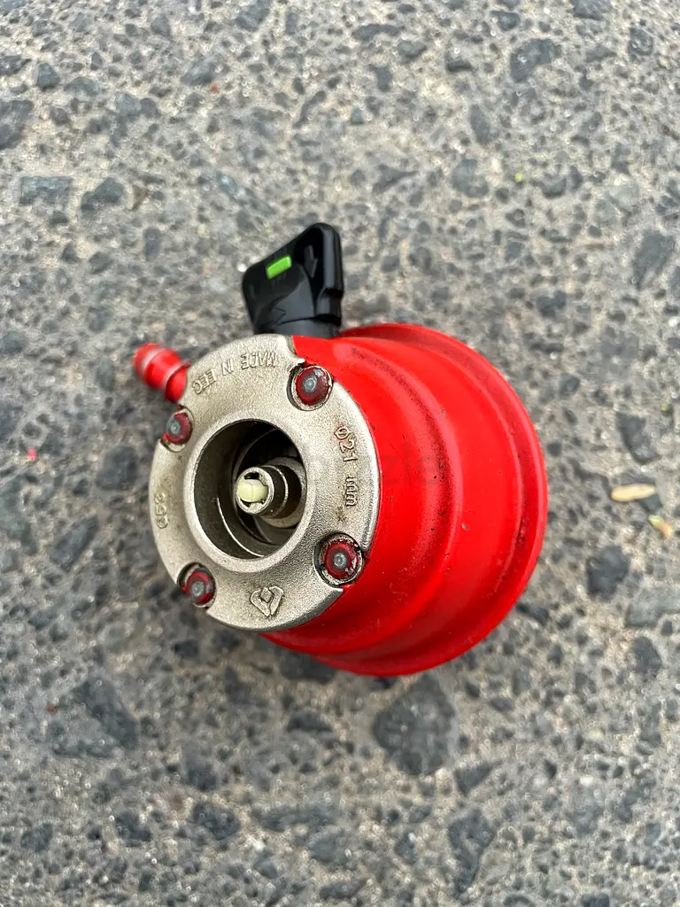 Regulator for Dubai gas cylinder