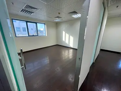 Near To Metro Station Specious Fully Fitted Independent Office Avilable