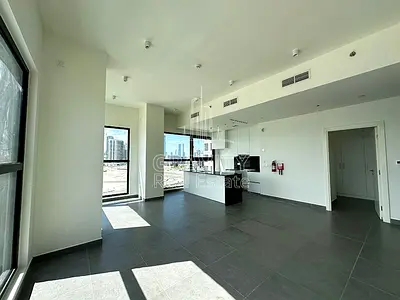 Vacant | Sea View | Spacious Apartment | Enquire !