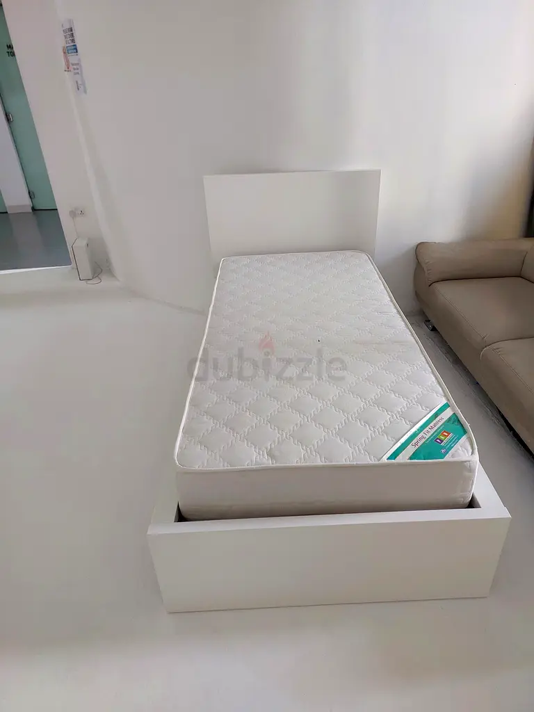 Ikea malm bed with mattress