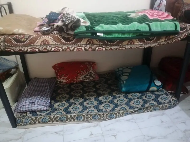 Apartment/Flat for Rent Bed space available for muslim bachelors in