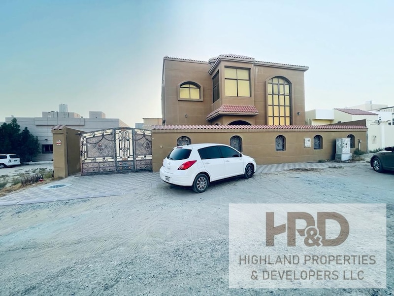 5 bedroom villa for rent in Al Rawdha Ajman