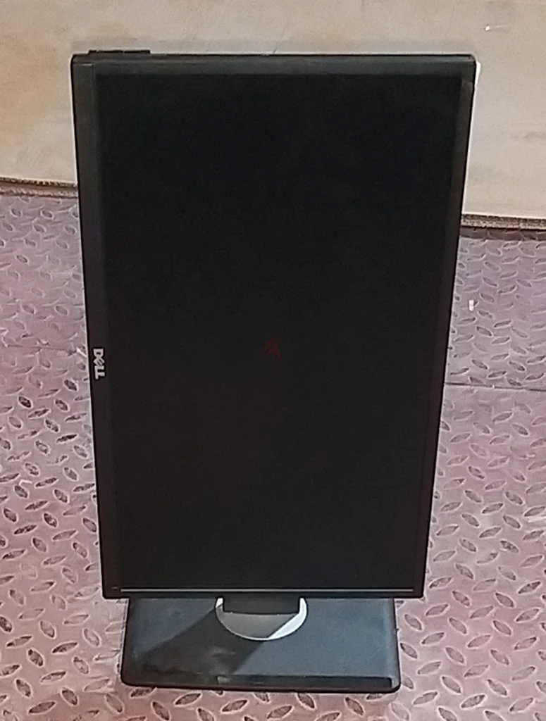 دِل 22 بوصة، إطارات ضيقة، شاشة IPS بدقة Full HD، مونيتور LED مع HDMI + حامل هيدروليكي، الموديل P2217H63196636725890114