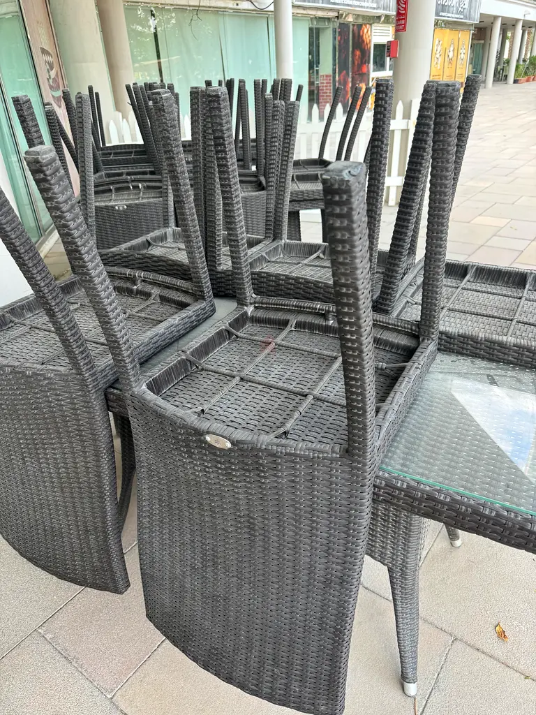 Outdoor Tables and chairs for restaurant. (4 tables 24 chairs)