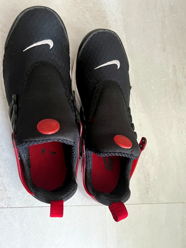 unisex shoes nike
