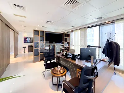 Spacious Fitted | Lake View | With Balcony