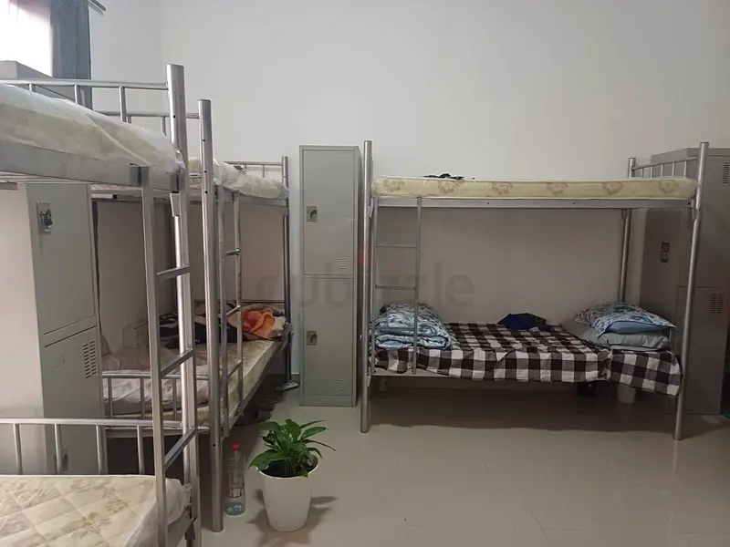 Villa/House for Rent Bed Space Available for Male and Female in