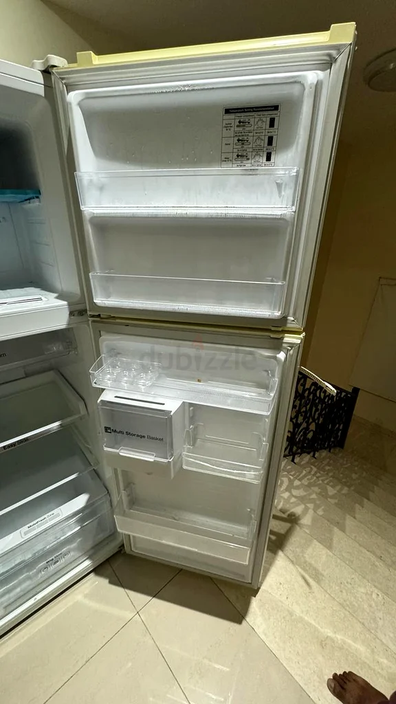 Samsung Top Mount Refrigerator 390 Litres RT39FAJEDWW63265098032002114