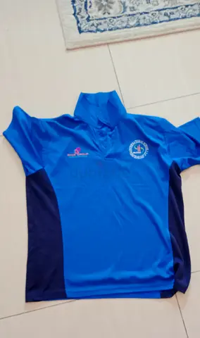 School PE  t-shirt for sale school IIS.. size 40.. suitable for 9 to 10 grade kids