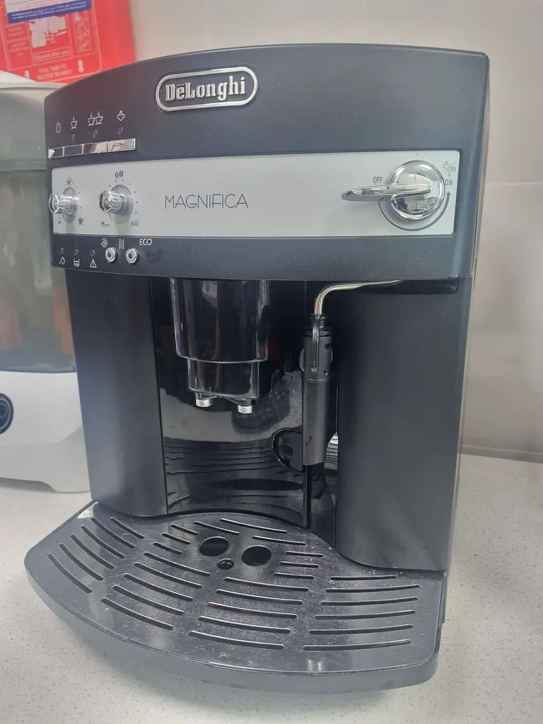 Delonghi Magnifica Coffee Machine